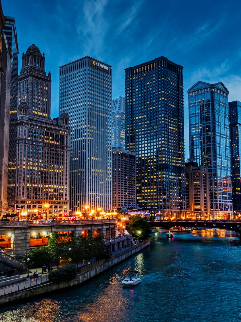 Chicago River and downtown skyline at dusk